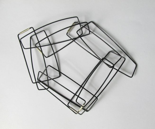 Geometric chain bracelet, bold, by Szilvia György